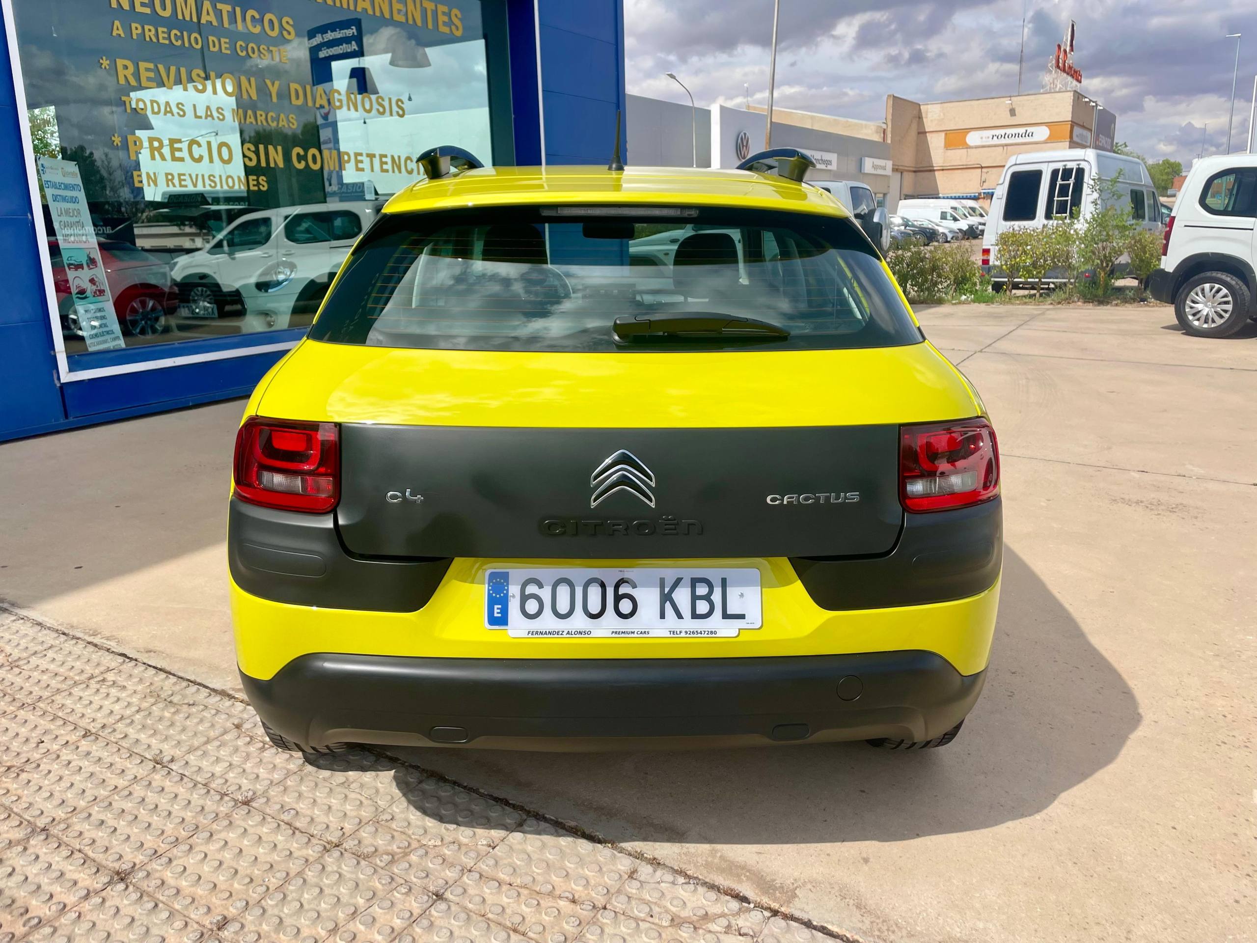 
								CITROEN C4 CACTUS 6006KBL full									