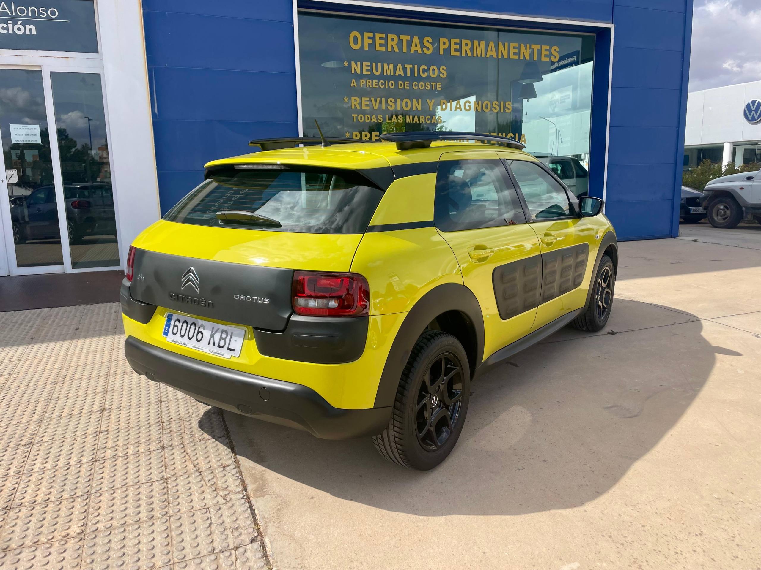 
								CITROEN C4 CACTUS 6006KBL full									