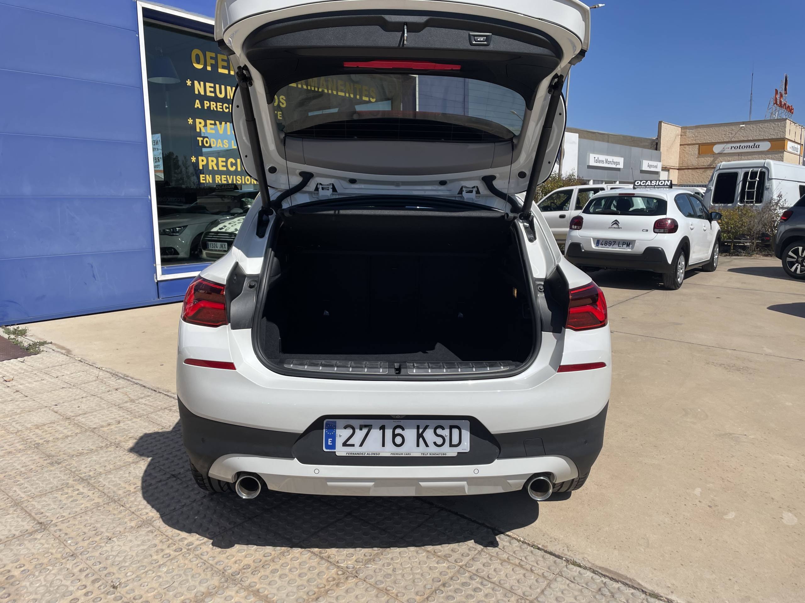 
								BMW X2 full									