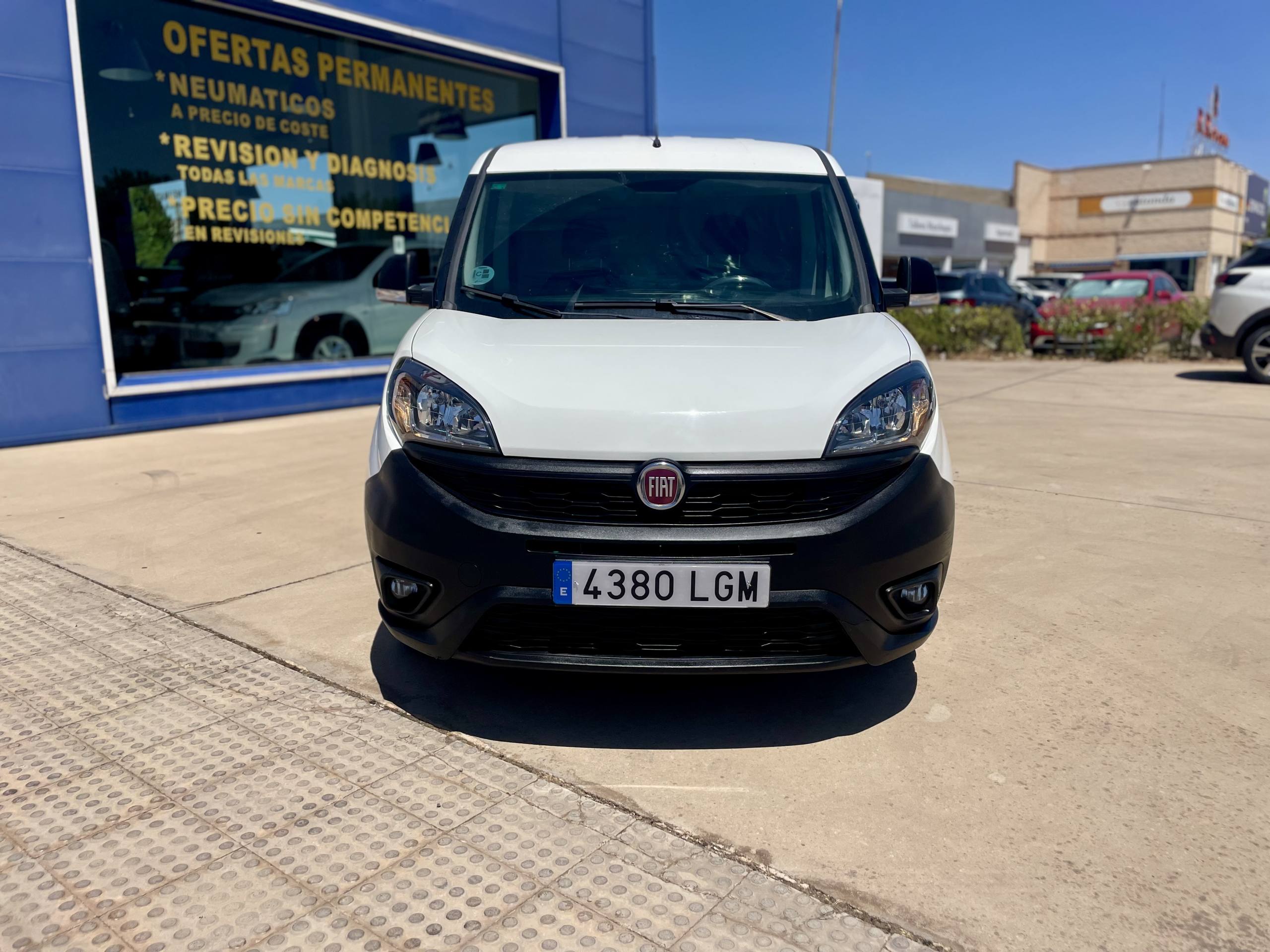 
								FIAT DOBLO full									