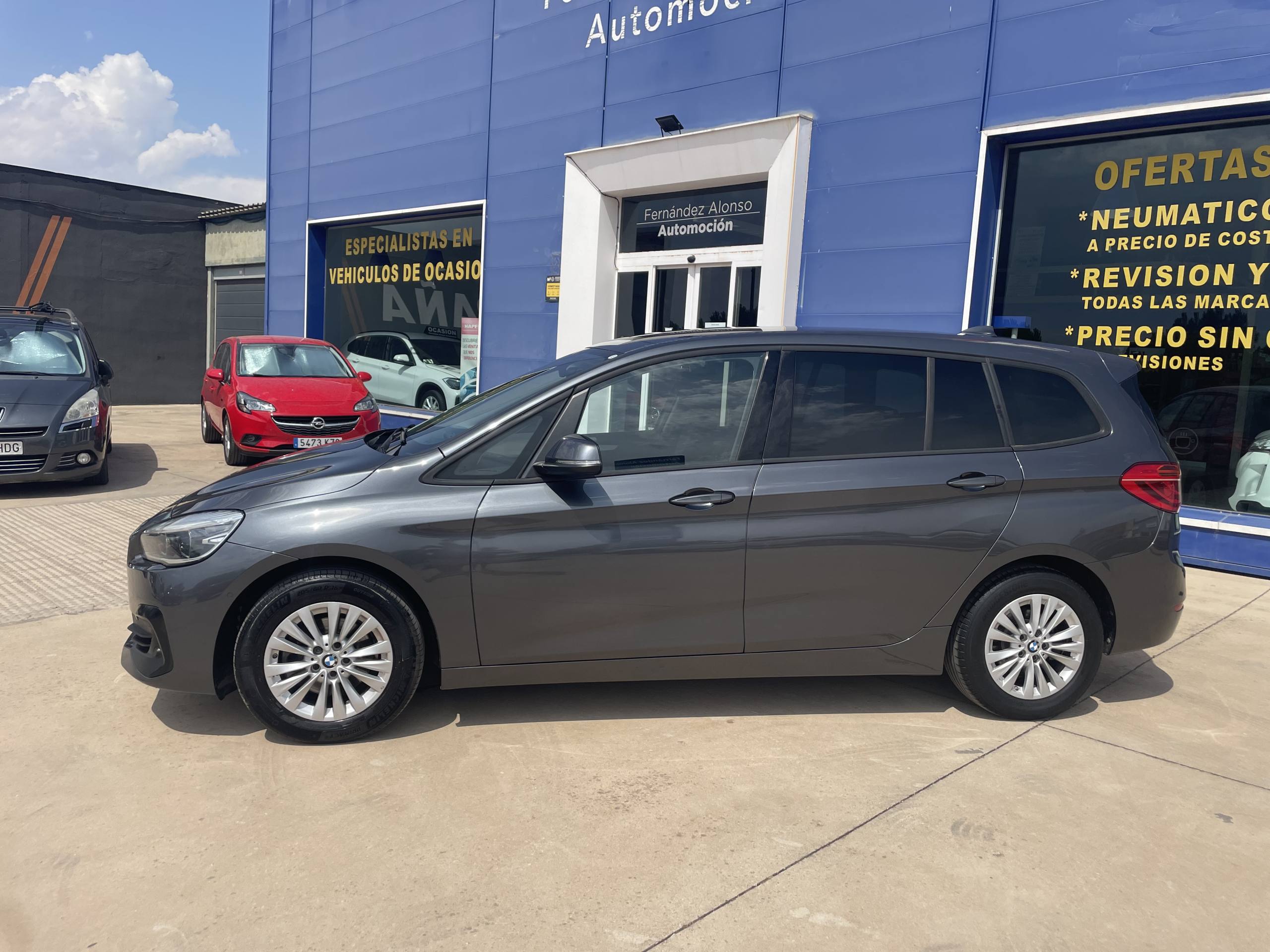 
								BMW 218I full									
