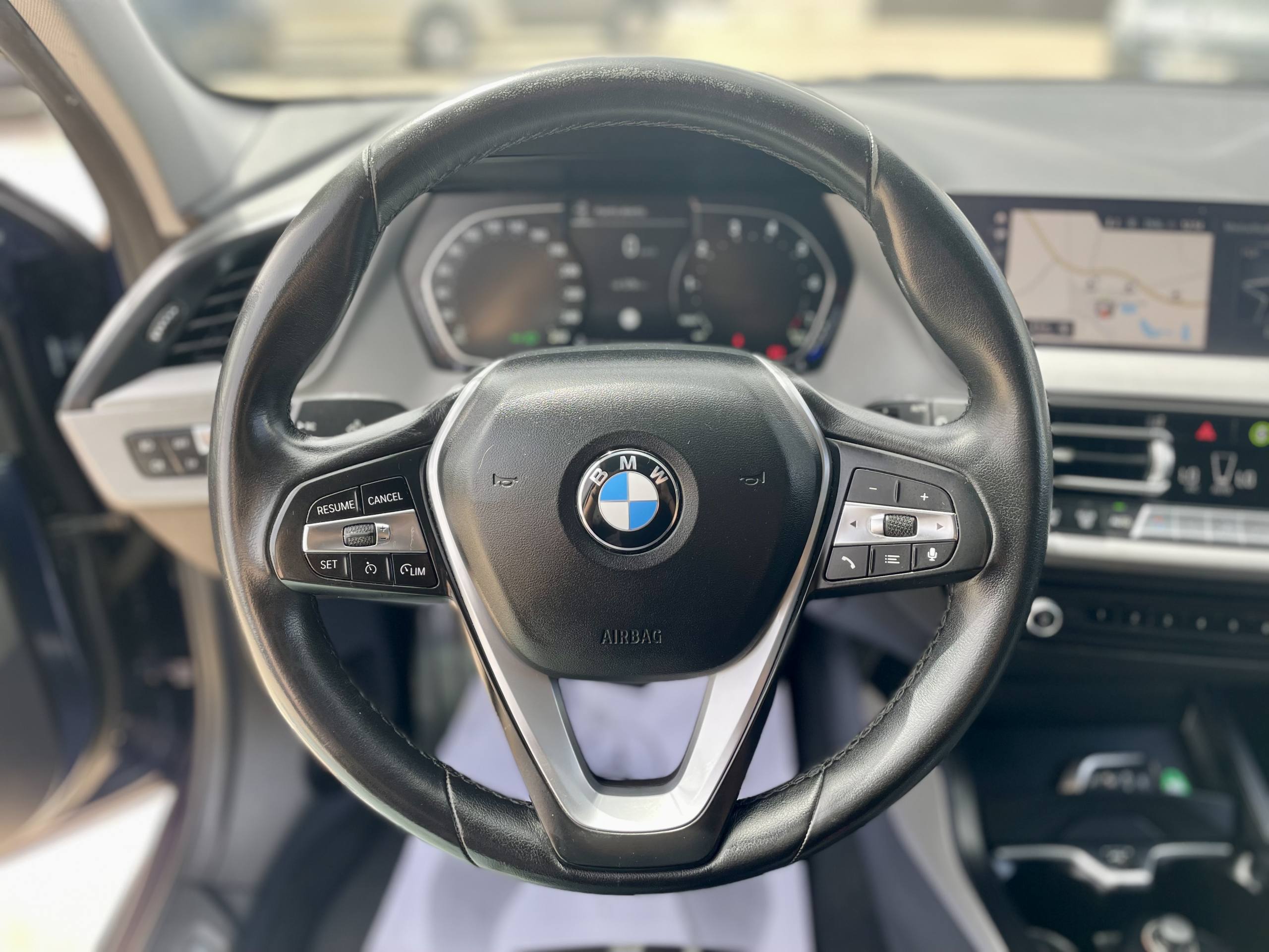 
								BMW 118I full									