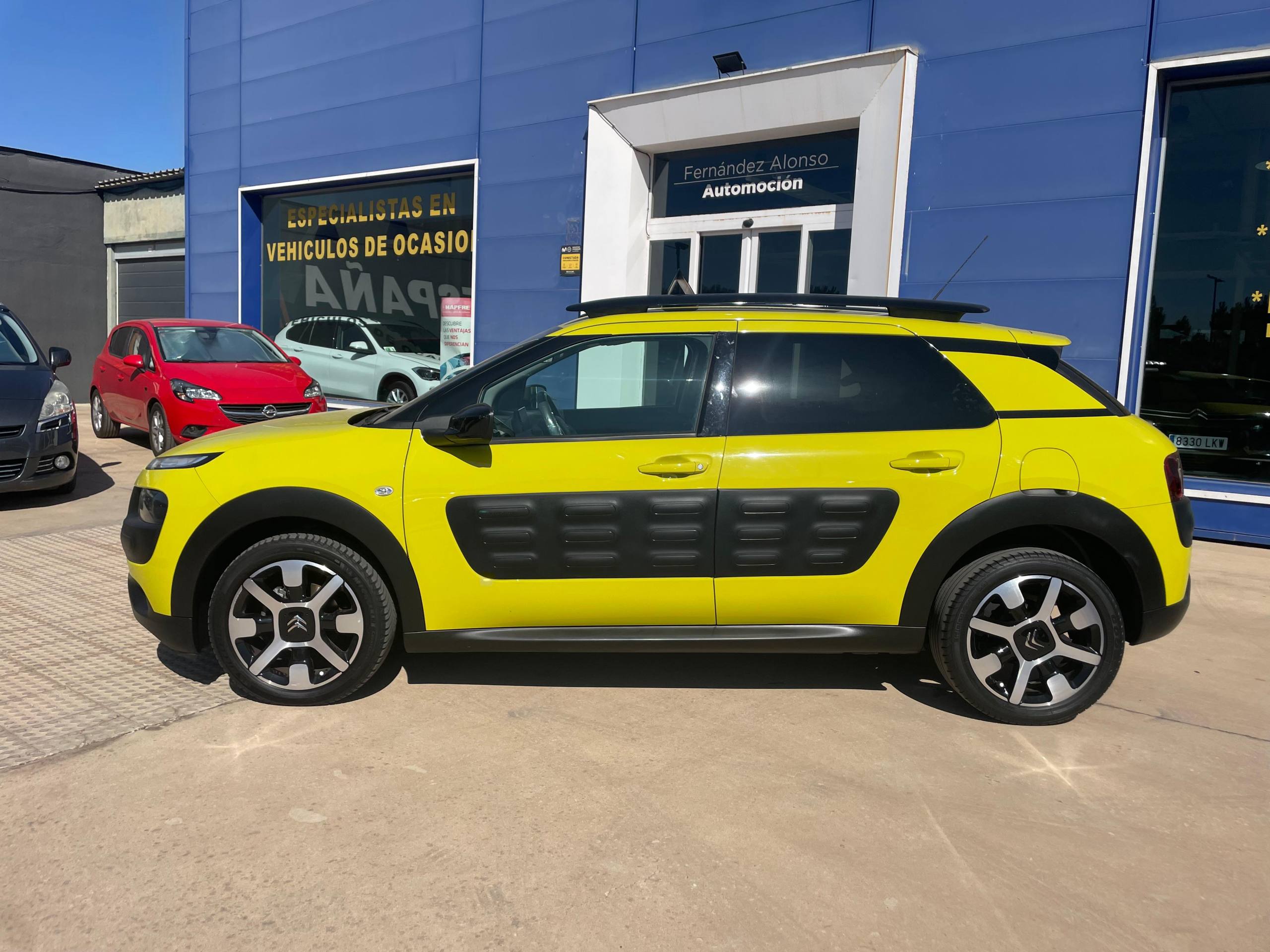 
								CITROEN C4 CACTUS 1926JYX full									