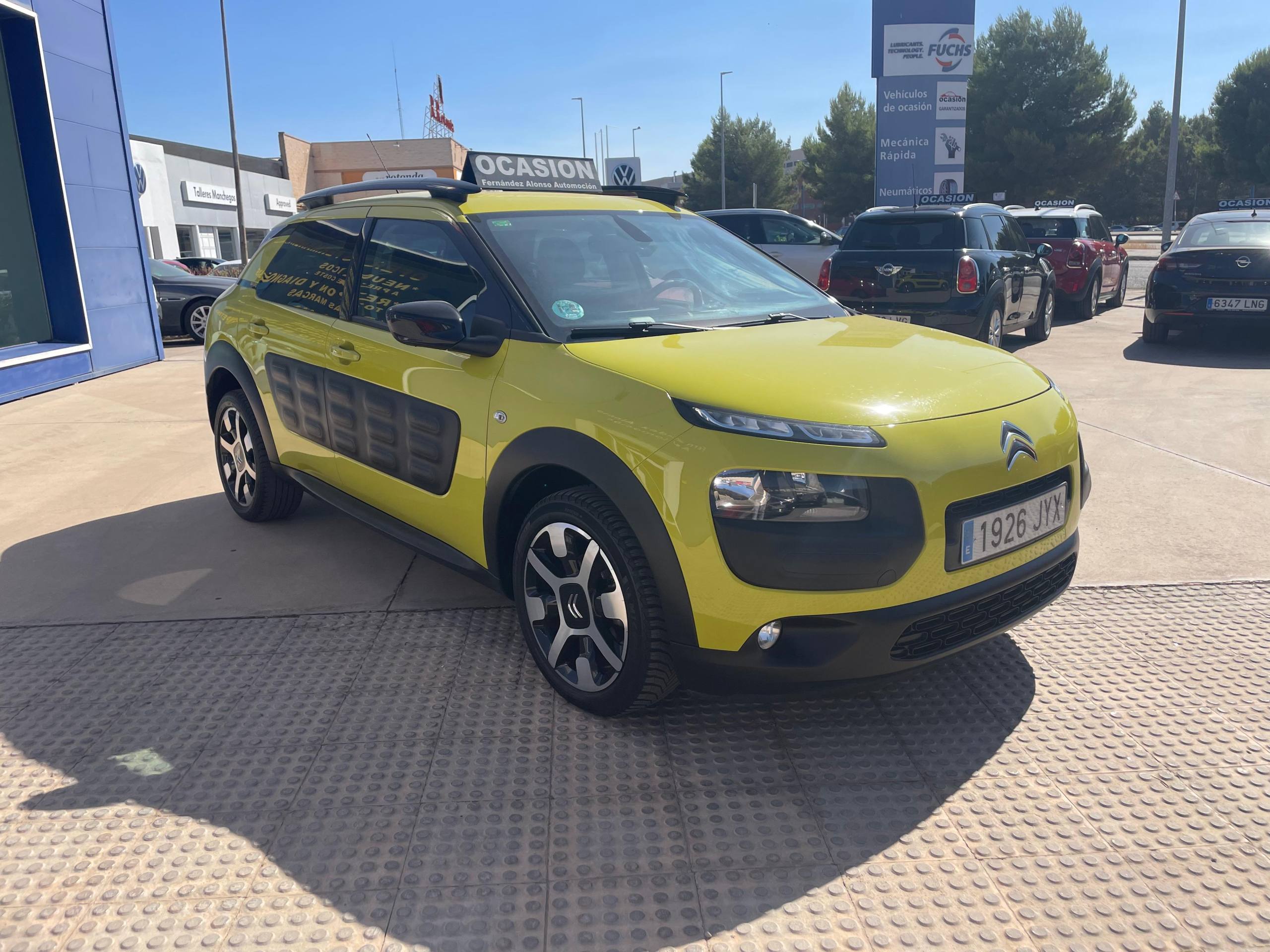 
								CITROEN C4 CACTUS 1926JYX full									